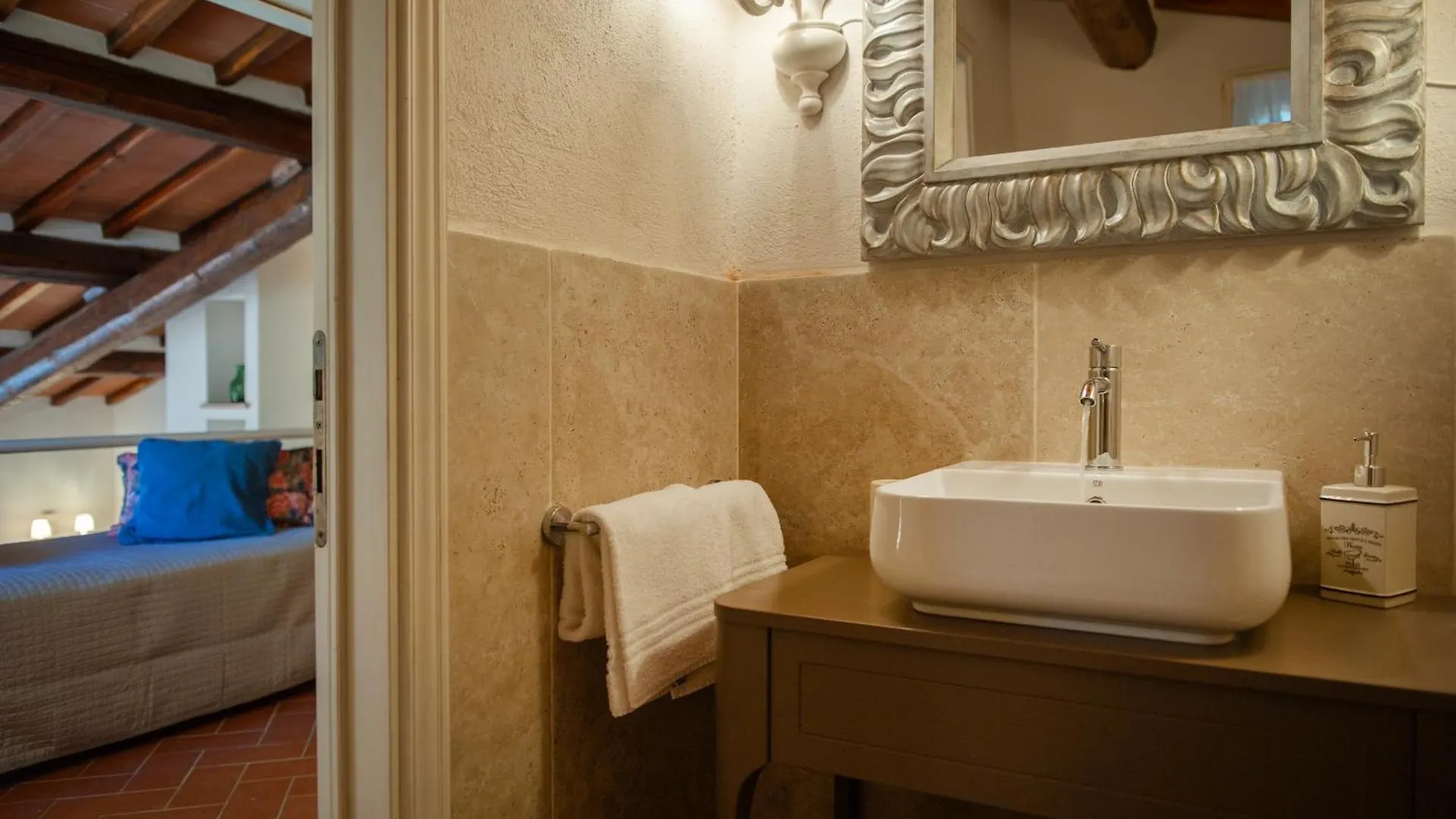 Poggio Ai Pianacci - Flo Apartments Greve in Chianti Italy