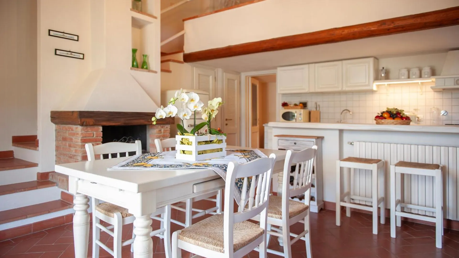 Poggio Ai Pianacci - Flo Apartments Greve in Chianti Italy